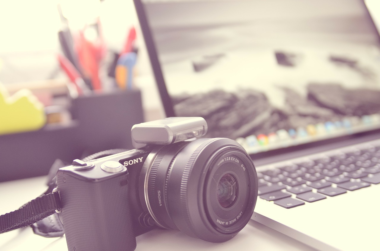 Jaki aparat dla początkującego fotografa? Poszukiwanie aparatu dla początkującego – kurs fotografii dla początkujących Warszawa